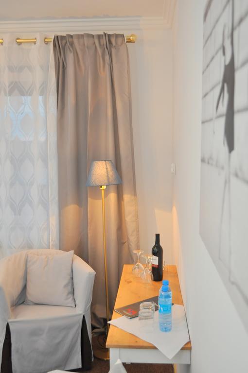 Acwador Hotel Pleszew Ngoại thất bức ảnh